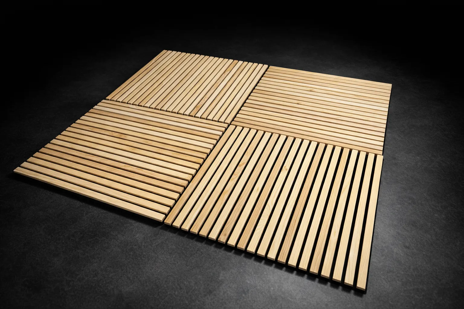 Akustikpaneel Fichte/Kiefer 625x625 mm lackiert - Vlies schwarz 