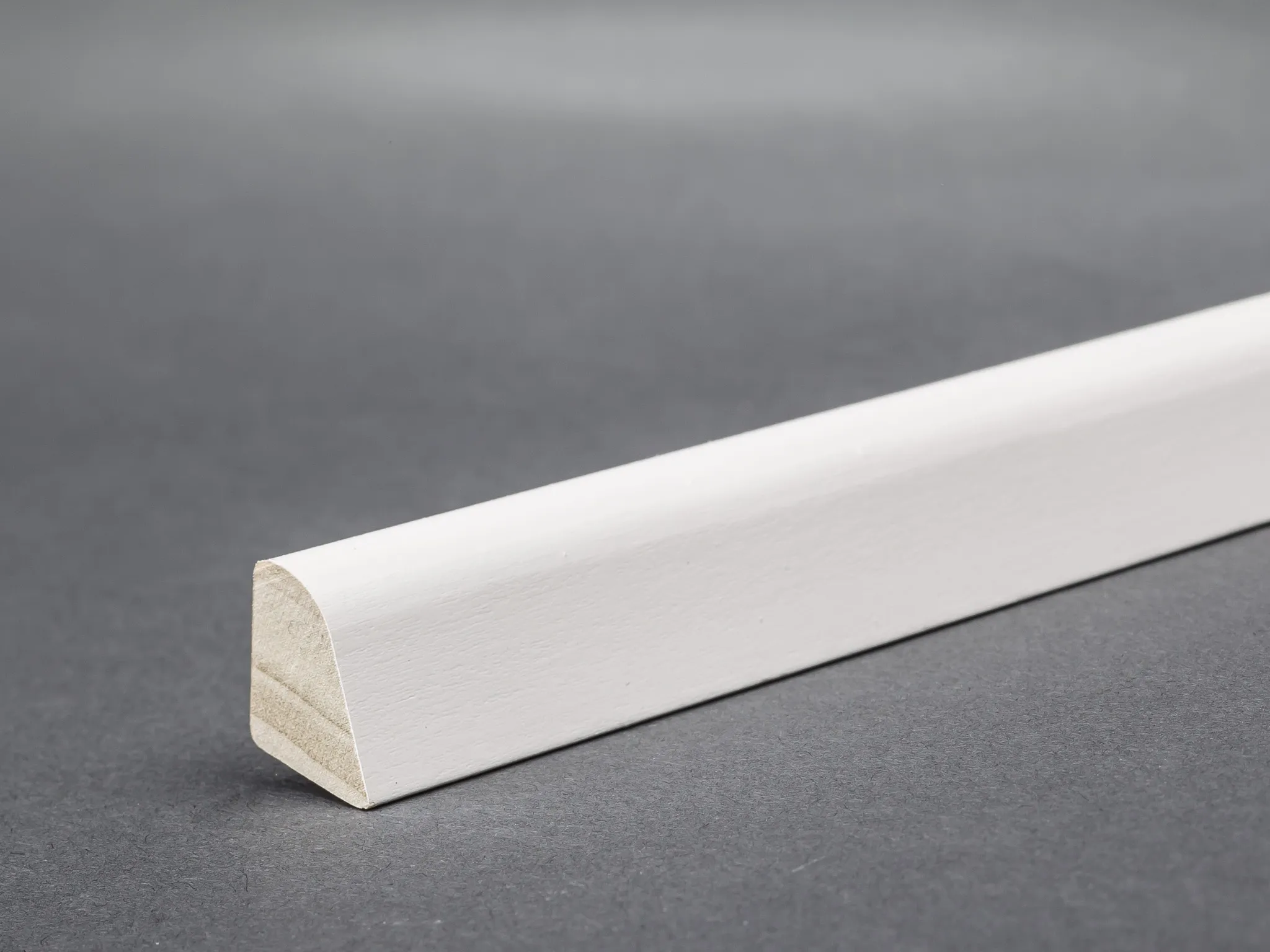 Massivholz weiß lackiert 15x9 mm Deckleiste