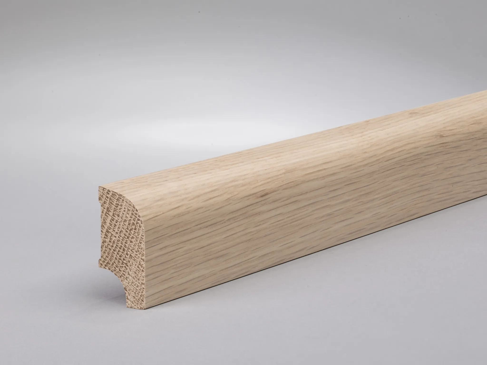 Eiche weiß geölt 40x20 mm Oberkante abgerundet